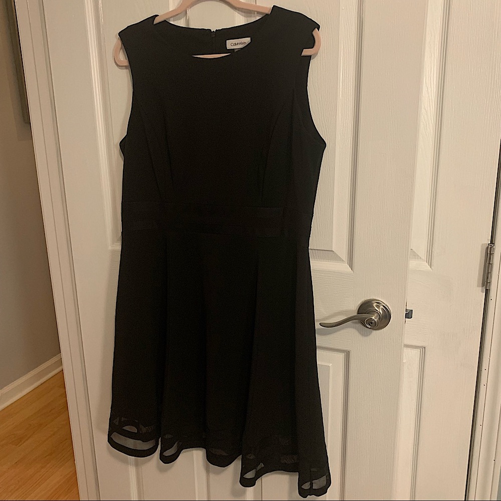 Calvin Klein A-line Black Sleeveless Dress 16